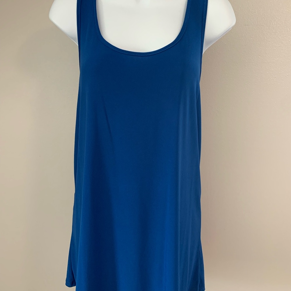 The Zig Zag Stripe Blue Tank Top with Relaxed Fit - Picture 15 of 16